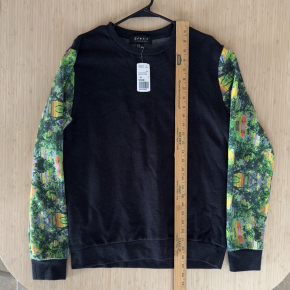 Forever 21 - Fashion Sweatshirt - size M - Picture 2 of 6